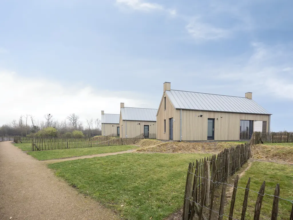 Oesterdam 205, THOLEN