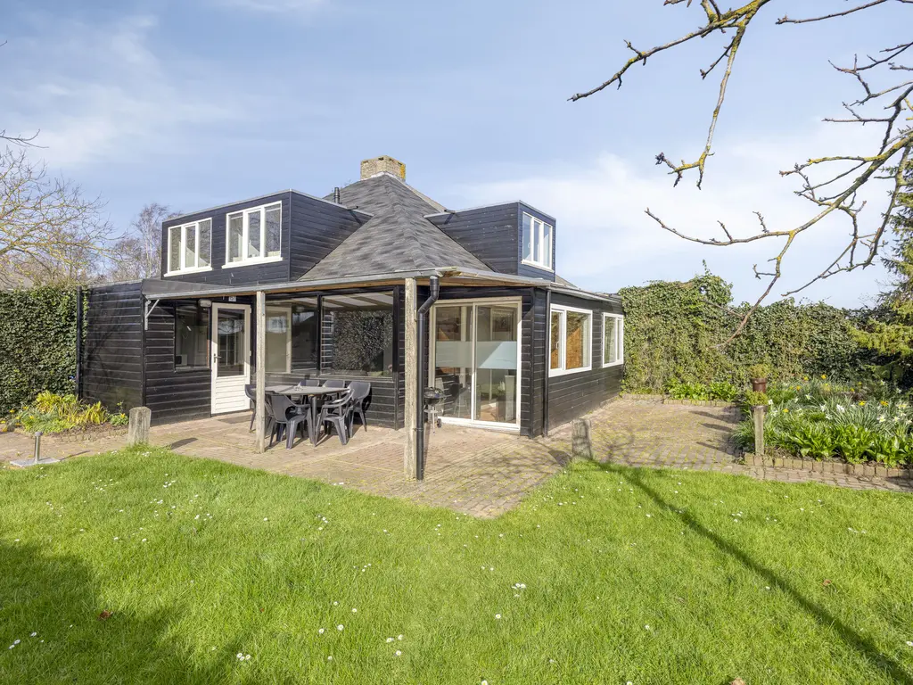 Buurtweg 157, STAVENISSE