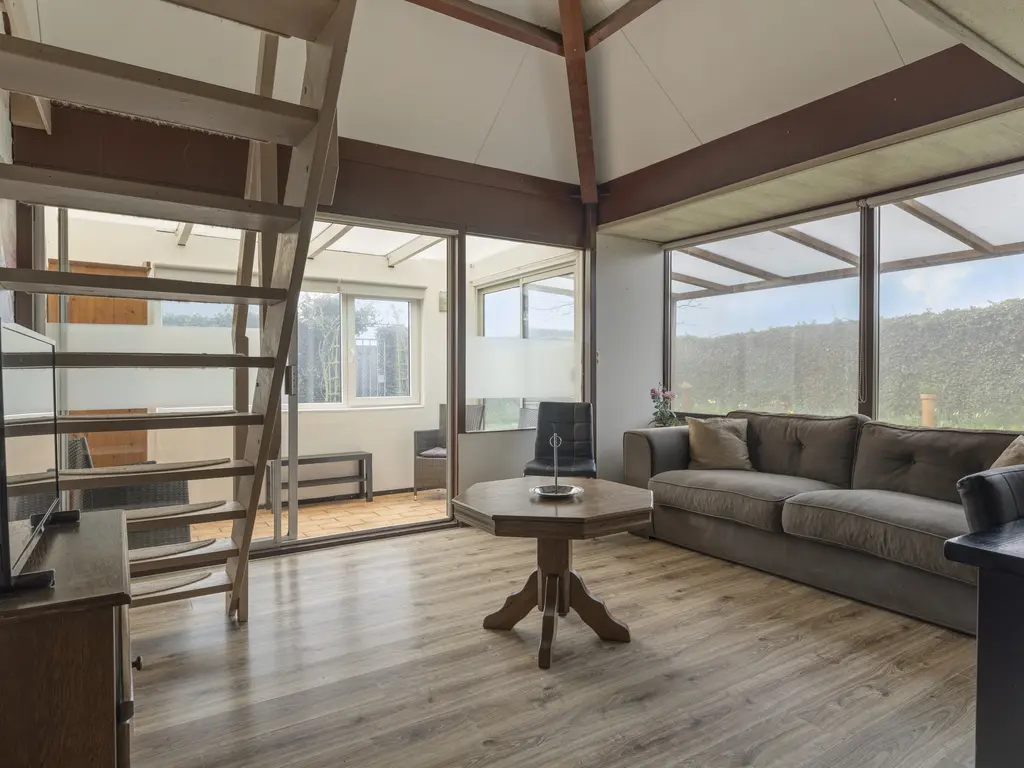 Buurtweg 157, STAVENISSE