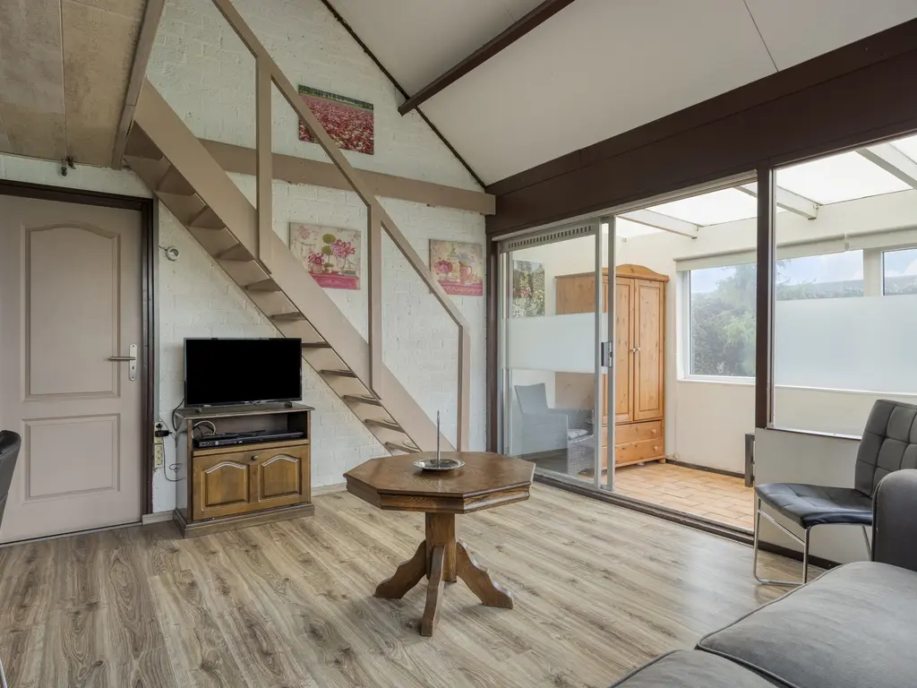 Buurtweg 157, STAVENISSE