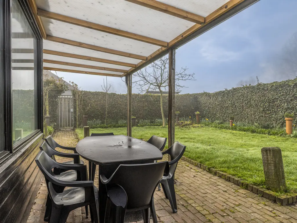 Buurtweg 157, STAVENISSE