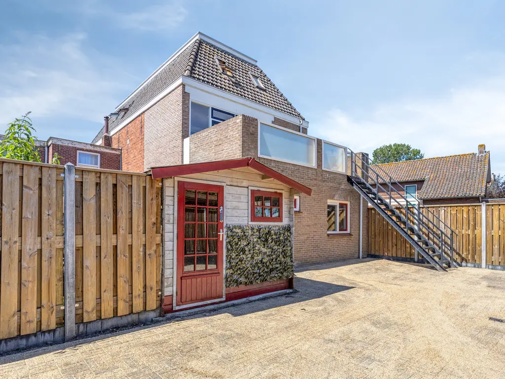 Zuidplantsoen 11, POORTVLIET