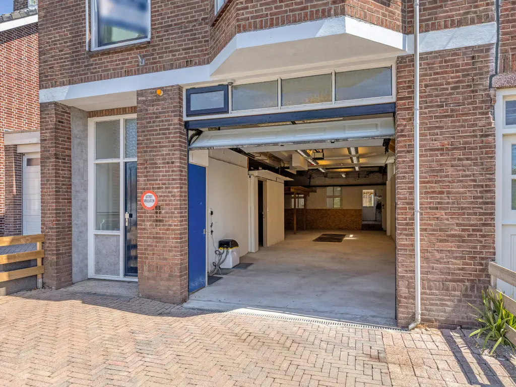 Zuidplantsoen 11, POORTVLIET