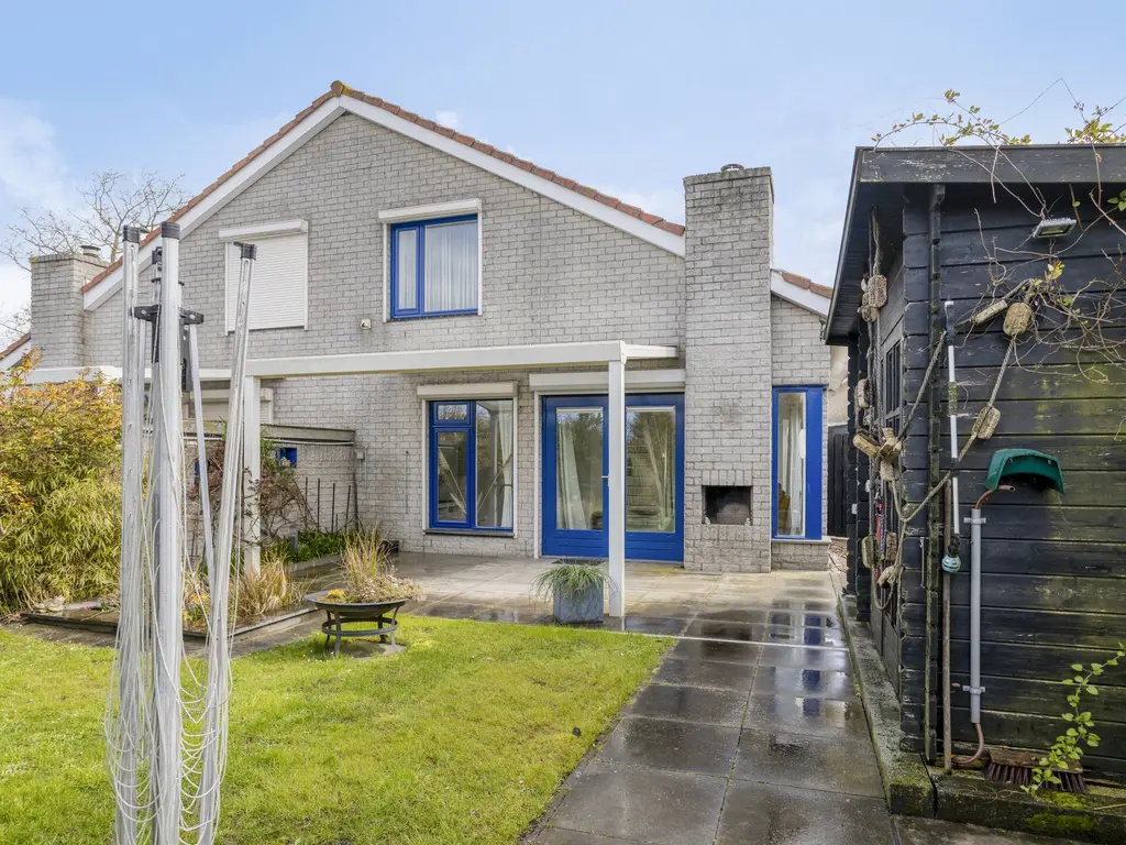 Dijkweg 18, STAVENISSE