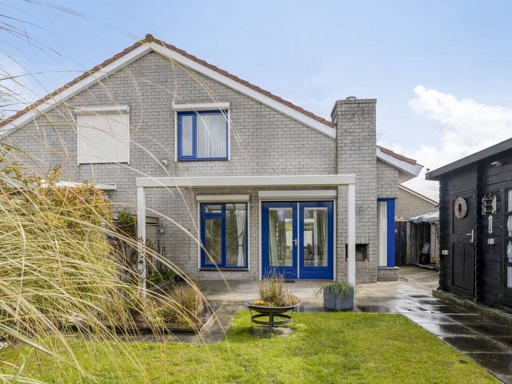 Dijkweg 18, STAVENISSE