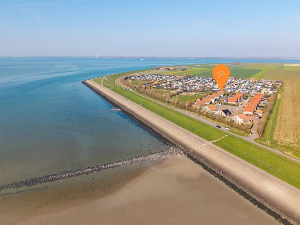 Dijkweg 18, STAVENISSE