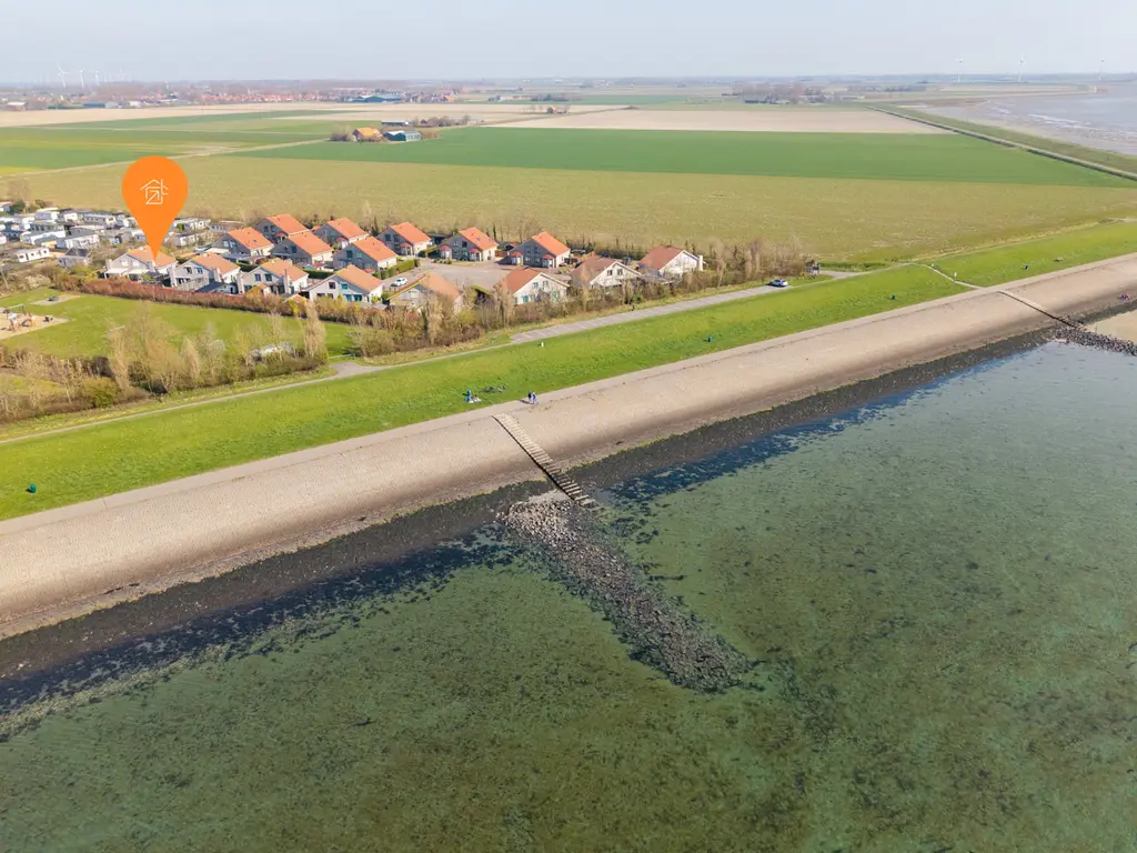 Dijkweg 18, STAVENISSE