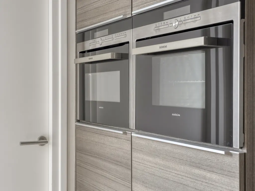 Meanderlaan 21, THOLEN