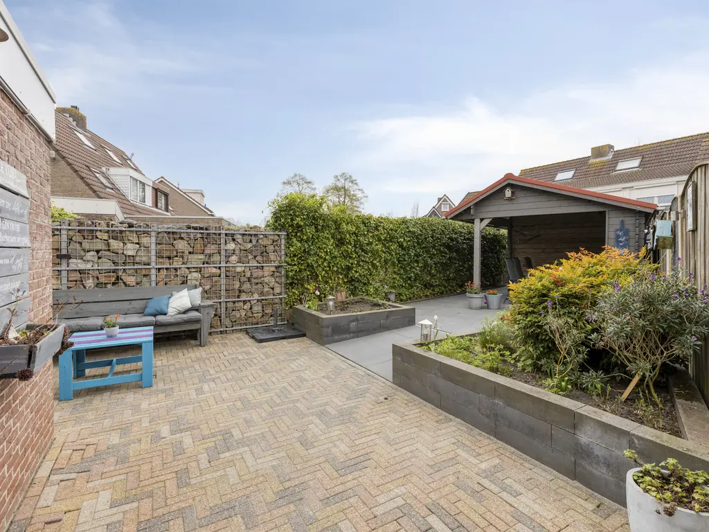 Meanderlaan 21, THOLEN