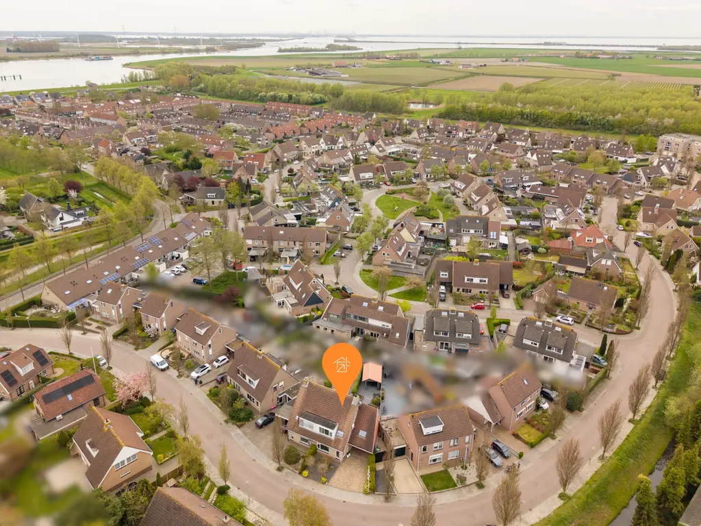 Meanderlaan 21, THOLEN