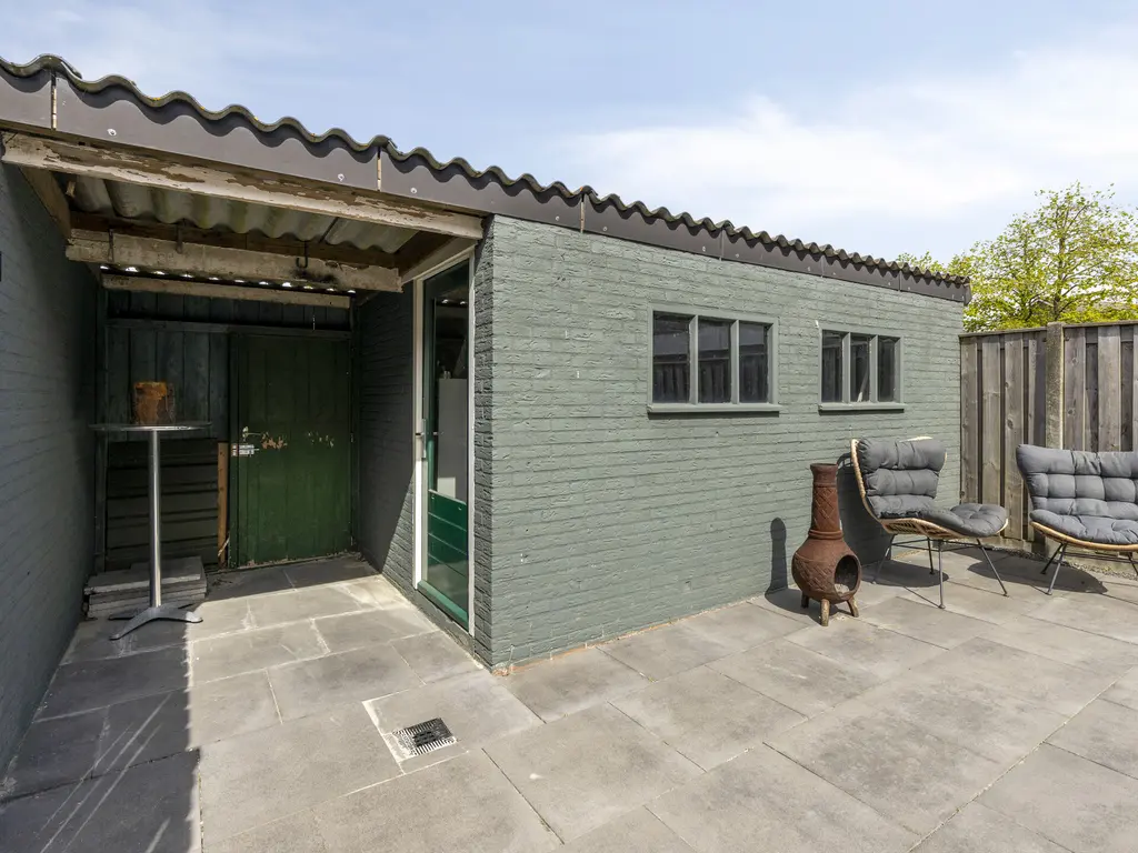 Machteld van Gelrestraat 50, THOLEN