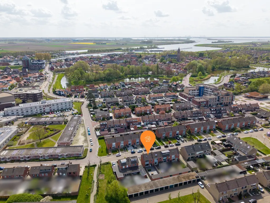 Machteld van Gelrestraat 50, THOLEN