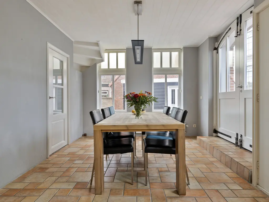 Stoofdijk 6, STAVENISSE