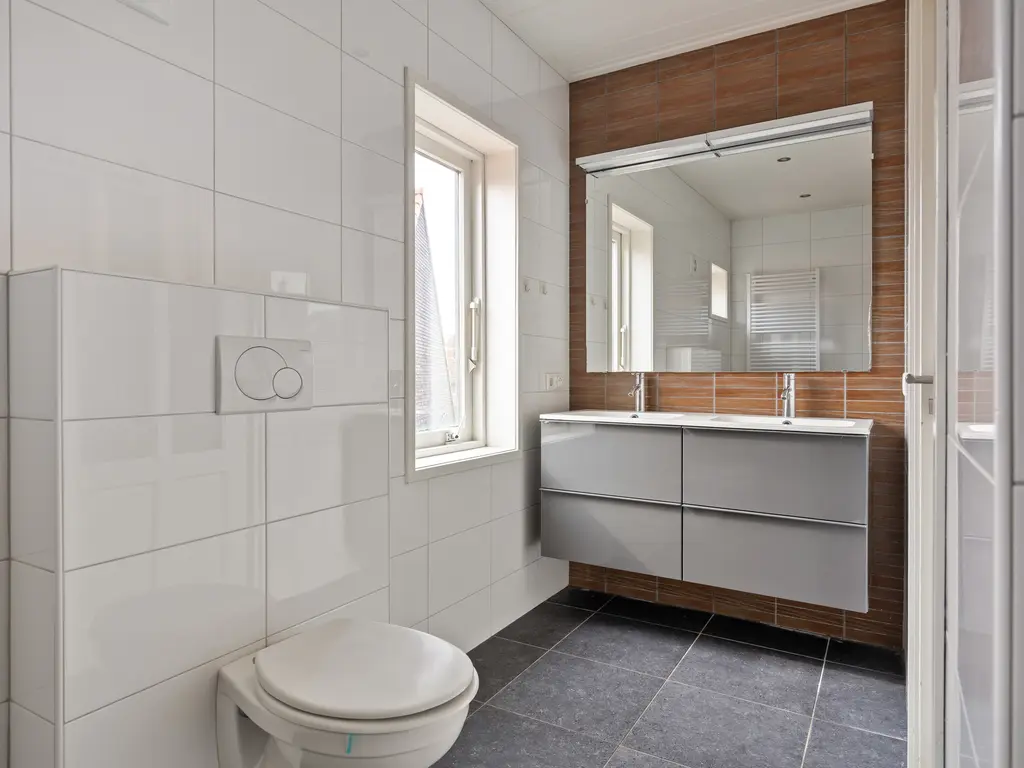 Stoofdijk 6, STAVENISSE