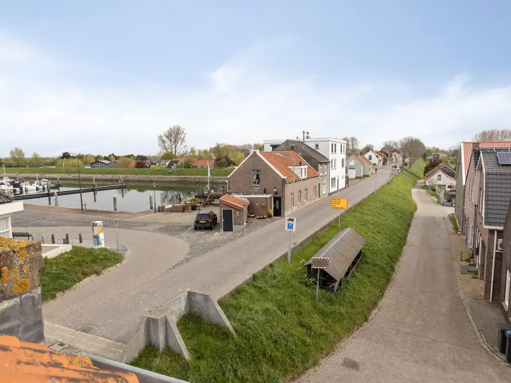 Stoofdijk 6, STAVENISSE