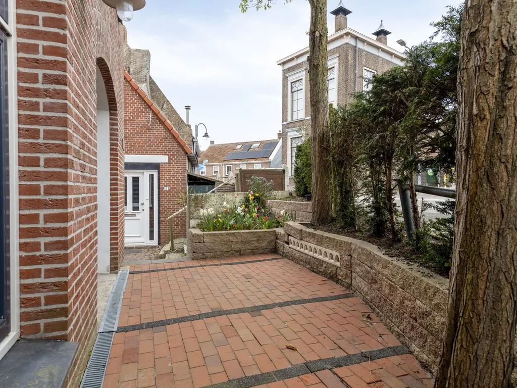 Stoofdijk 6, STAVENISSE