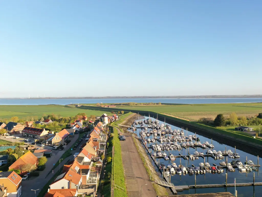 Stoofdijk 6, STAVENISSE