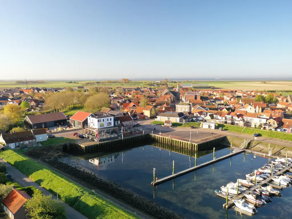 Stoofdijk 6, STAVENISSE