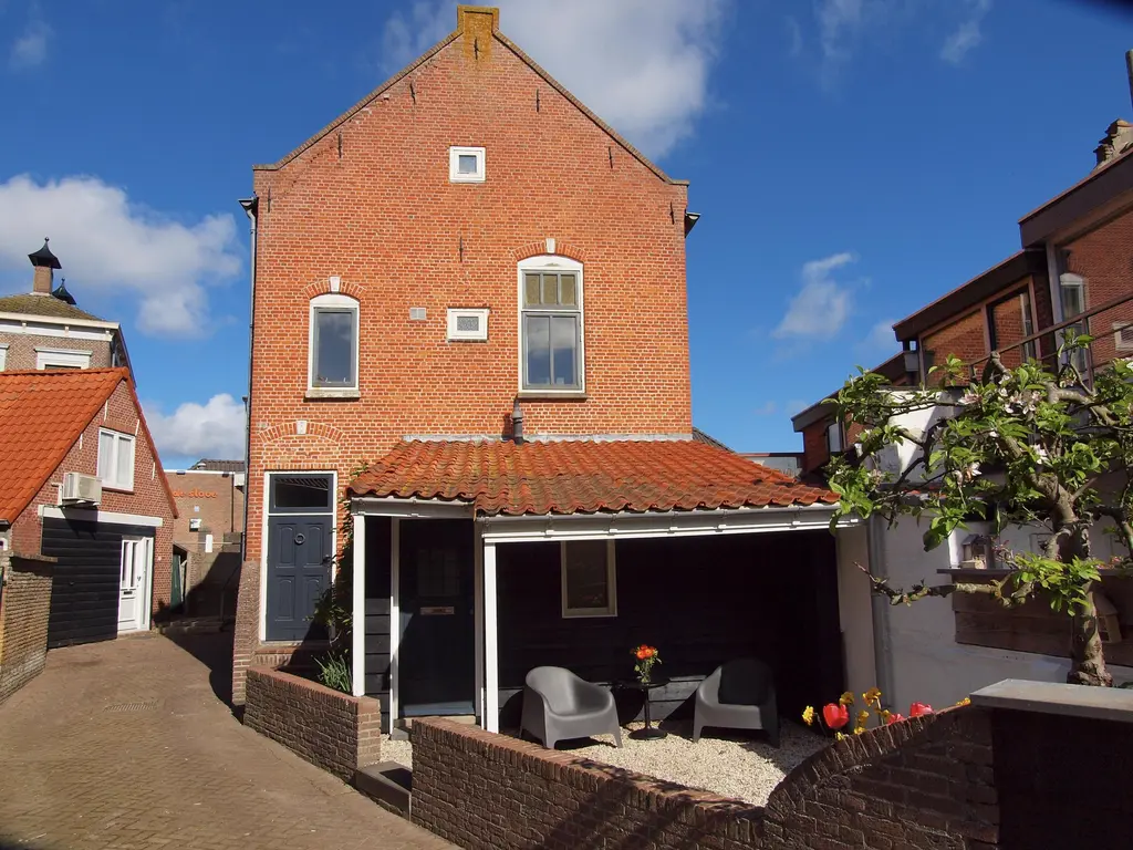 Stoofdijk 6, STAVENISSE