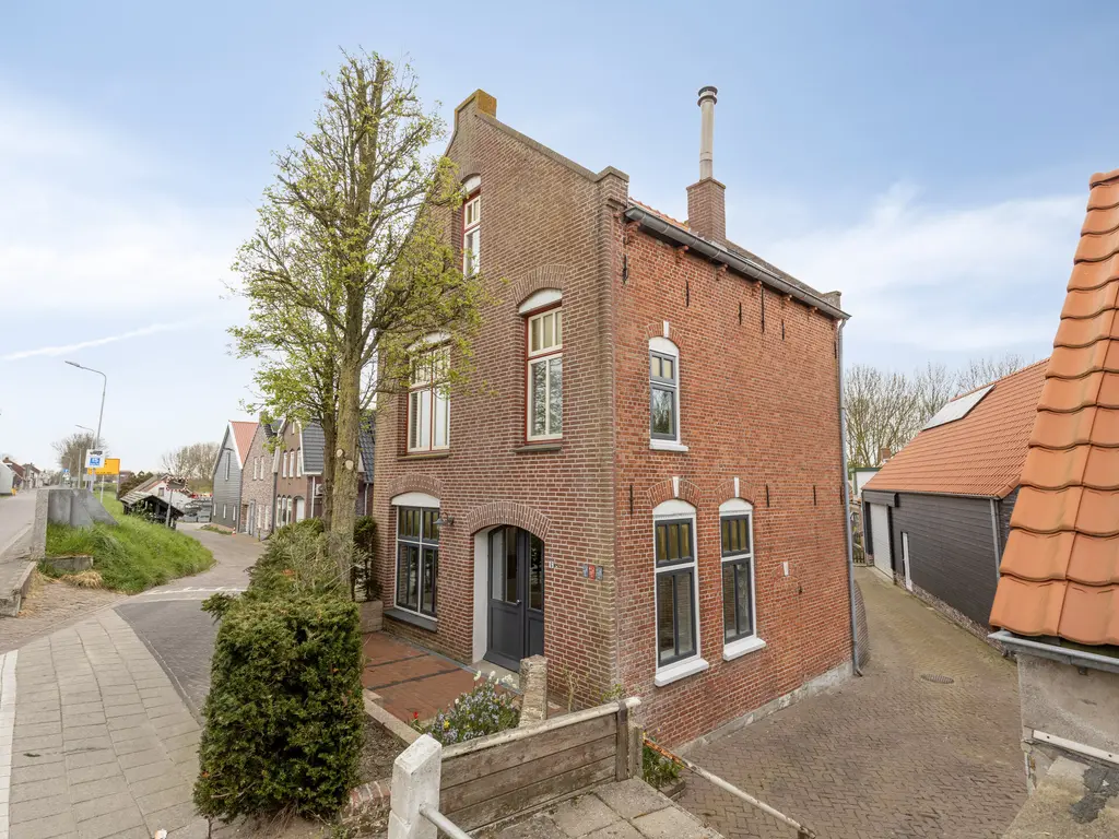 Stoofdijk 6, STAVENISSE