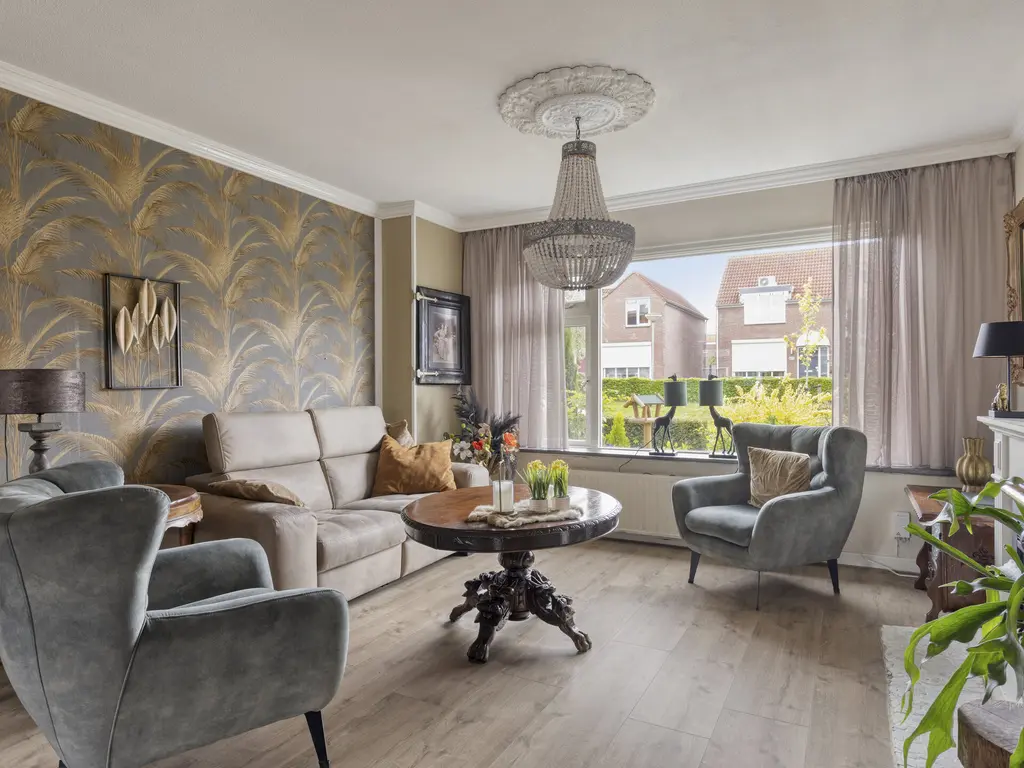 Oostsingel 34, SINT-MAARTENSDIJK