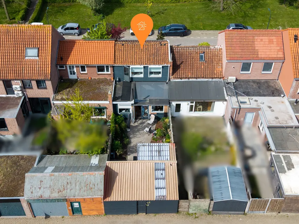 Oostsingel 34, SINT-MAARTENSDIJK