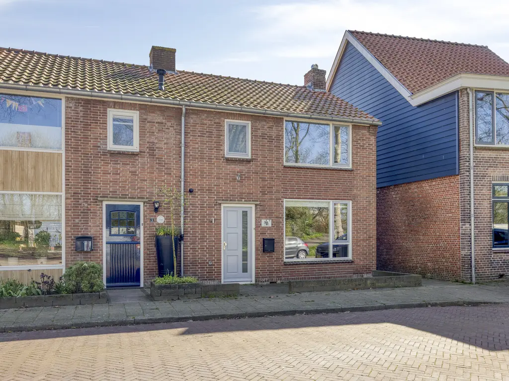 Schuttershof 7, THOLEN