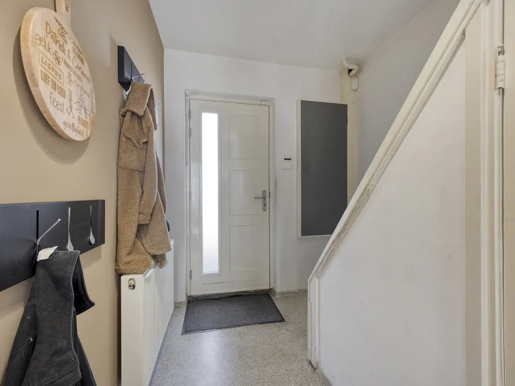 Schuttershof 7, THOLEN