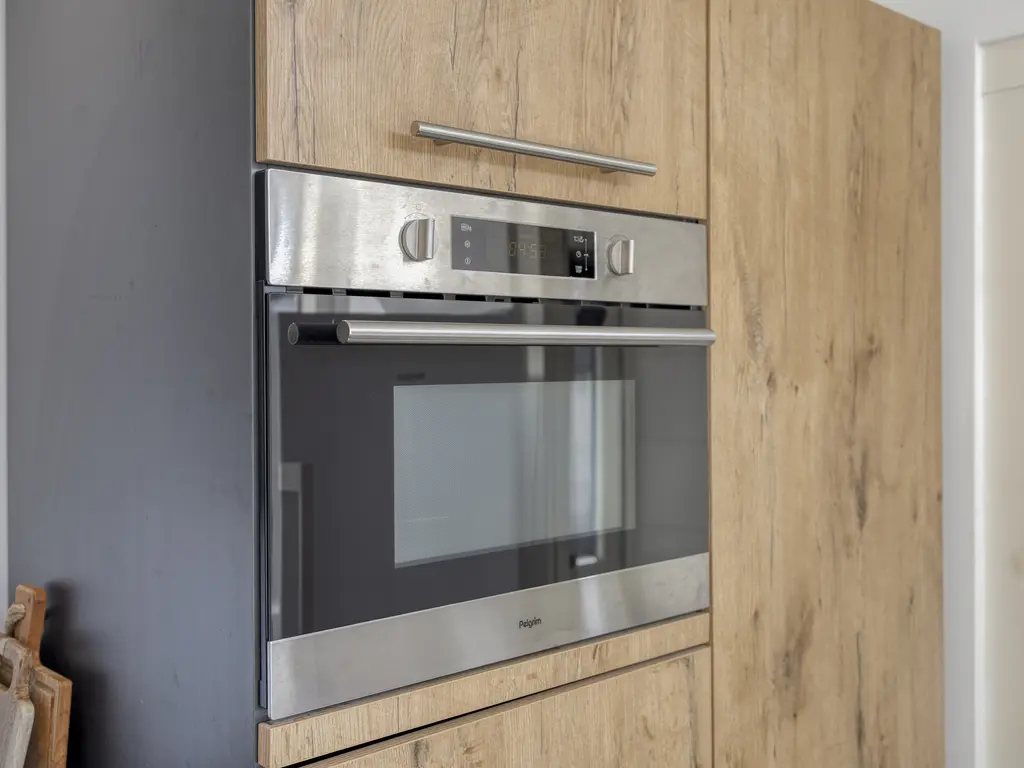 Schuttershof 7, THOLEN