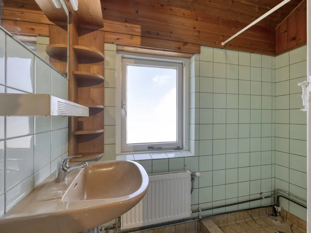 Schuttershof 7, THOLEN