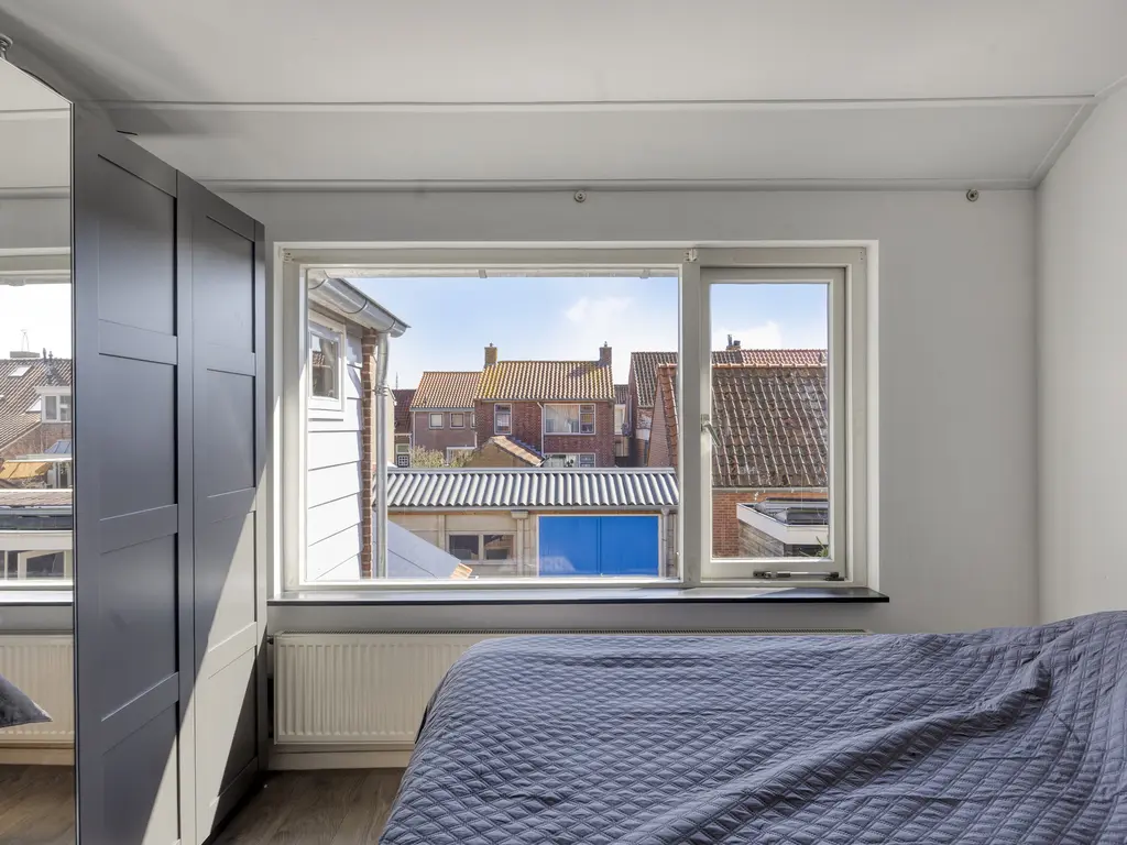 Schuttershof 7, THOLEN