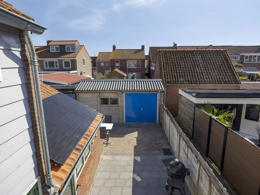 Schuttershof 7, THOLEN