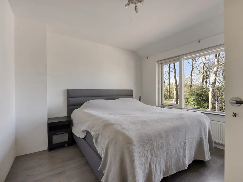 Schuttershof 7, THOLEN