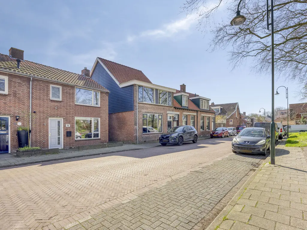 Schuttershof 7, THOLEN