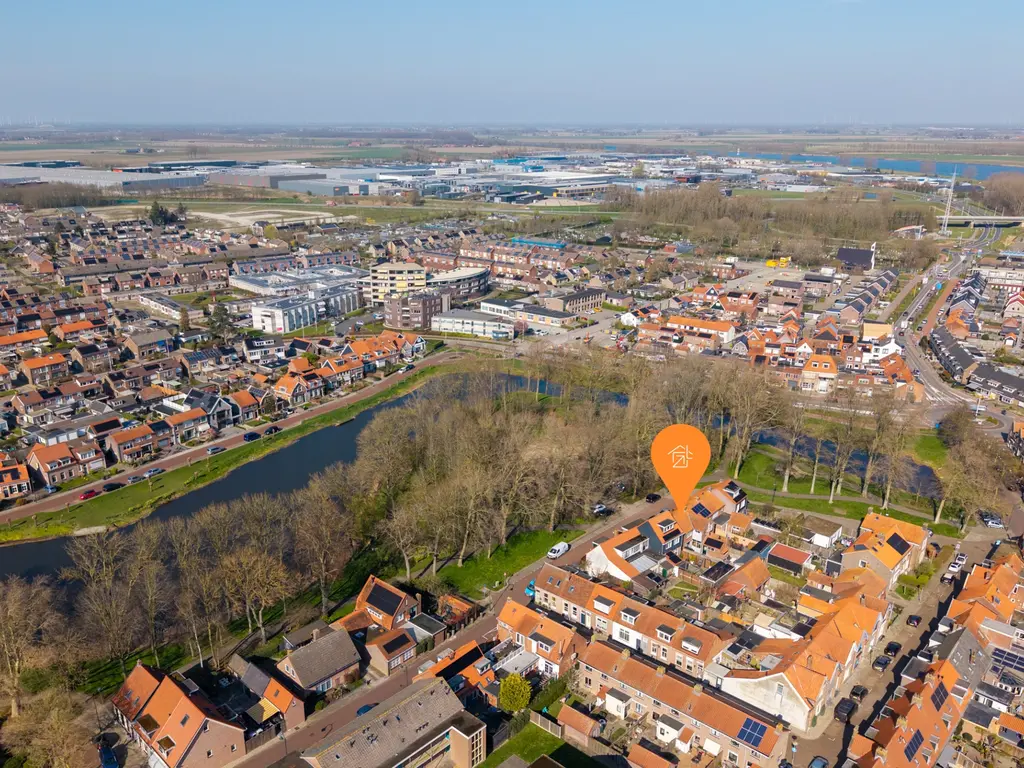 Schuttershof 7, THOLEN