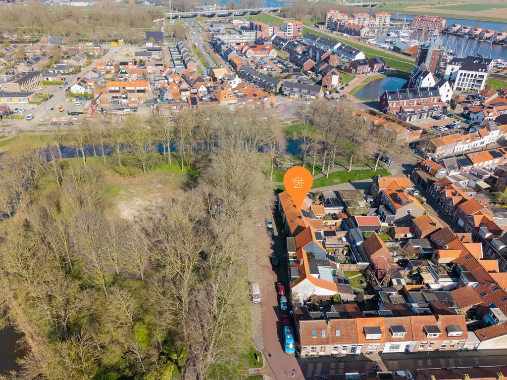 Schuttershof 7, THOLEN