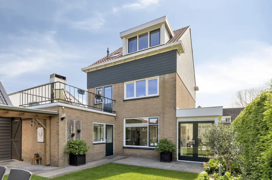 Schoolstraat 25