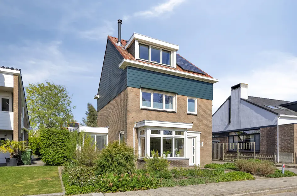 Schoolstraat 25