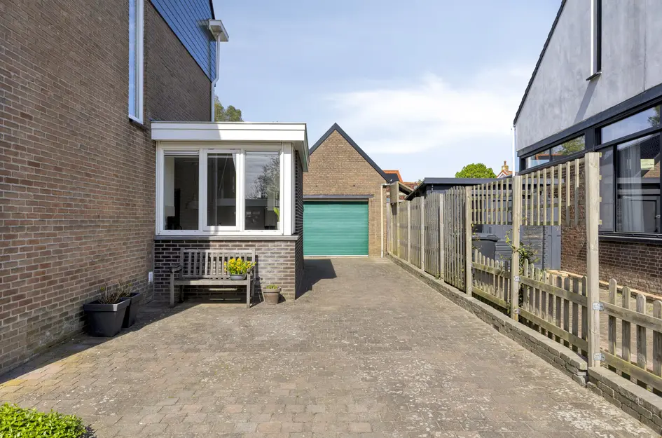 Schoolstraat 25