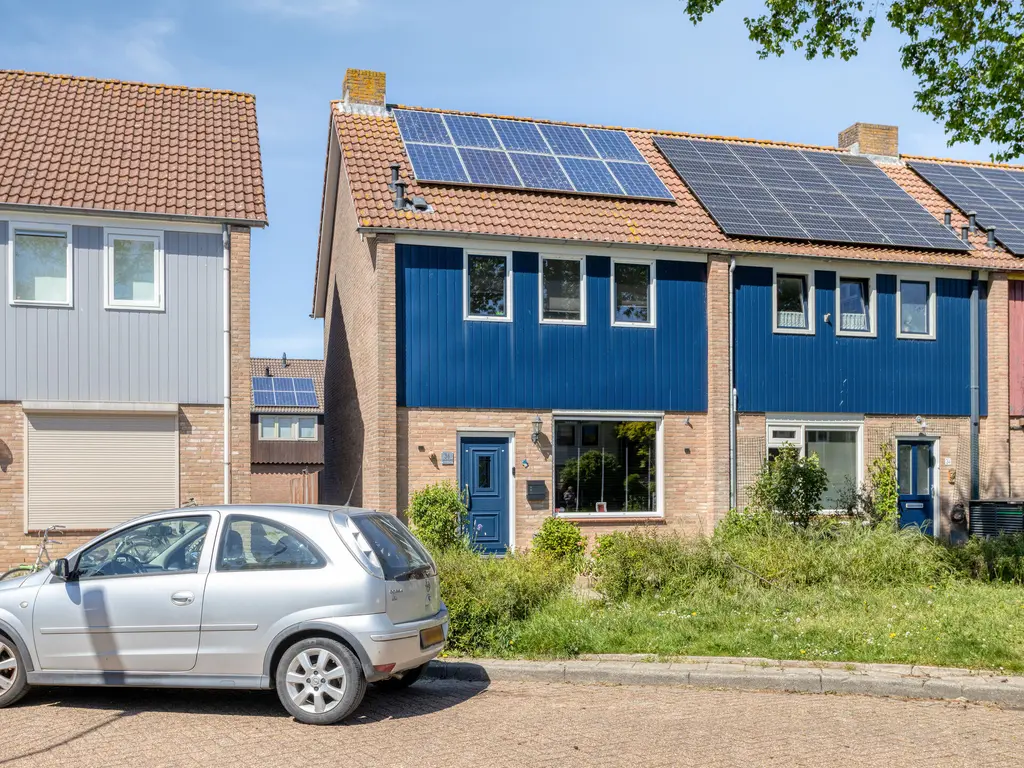 Touwslagersdreef 36, THOLEN