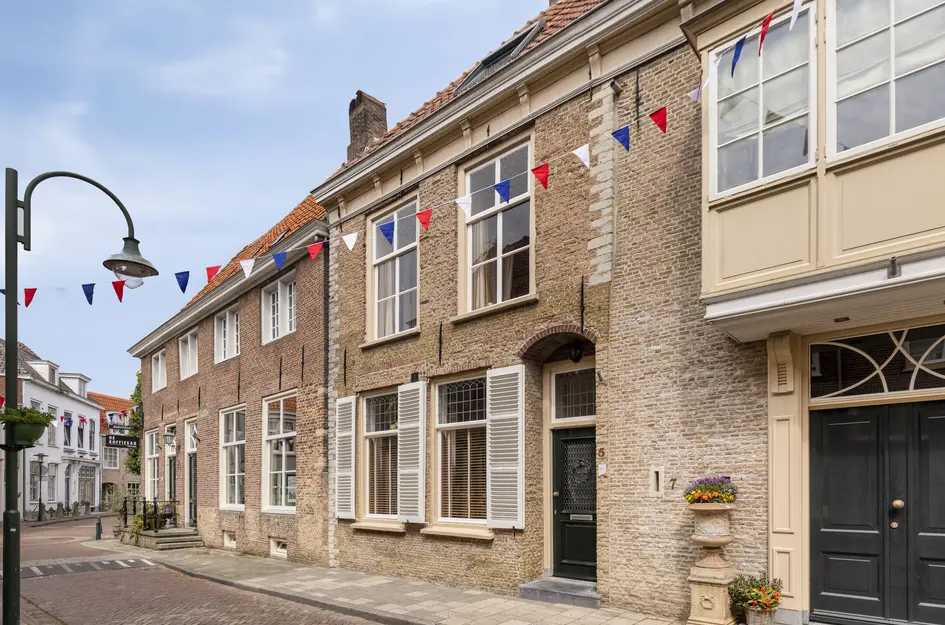 Hoogstraat 5