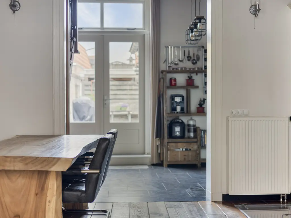 Hoogstraat 5, THOLEN