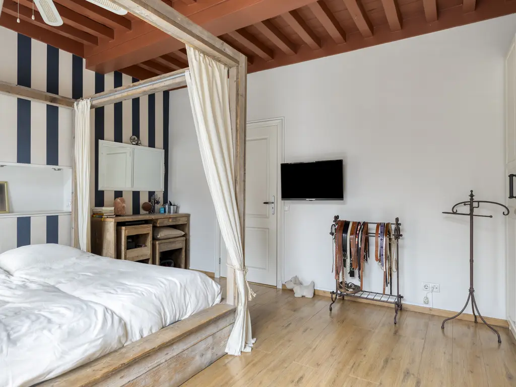 Hoogstraat 5, THOLEN