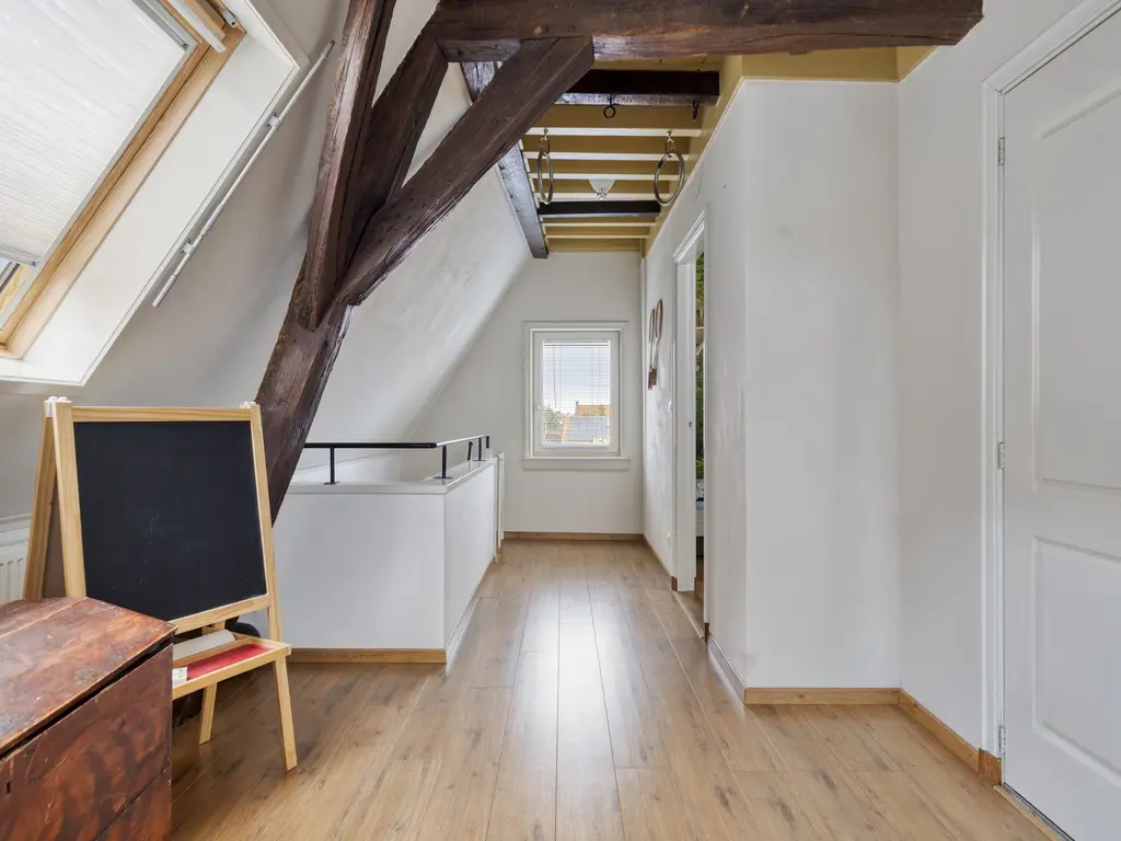 Hoogstraat 5, THOLEN