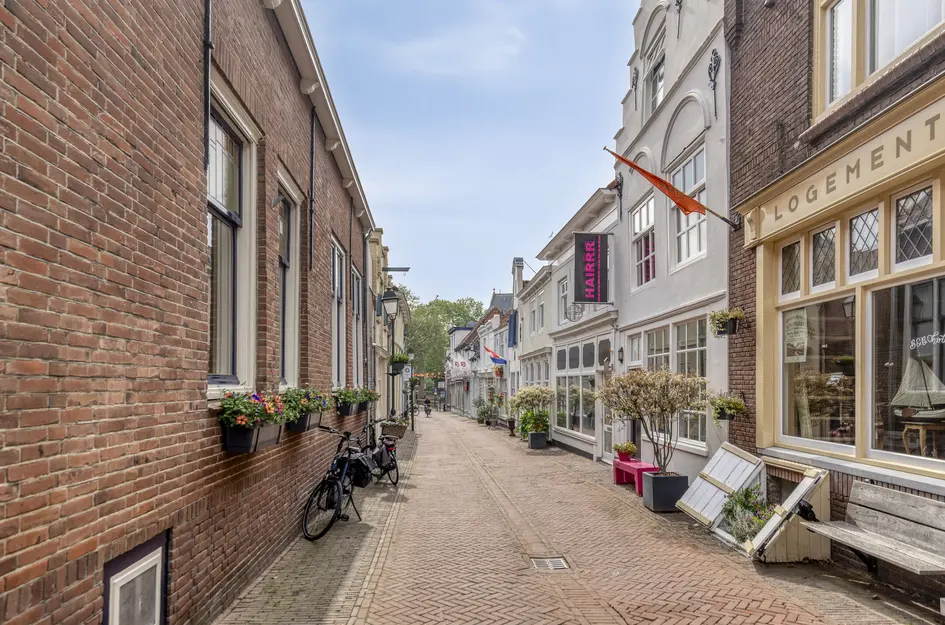 Hoogstraat 5