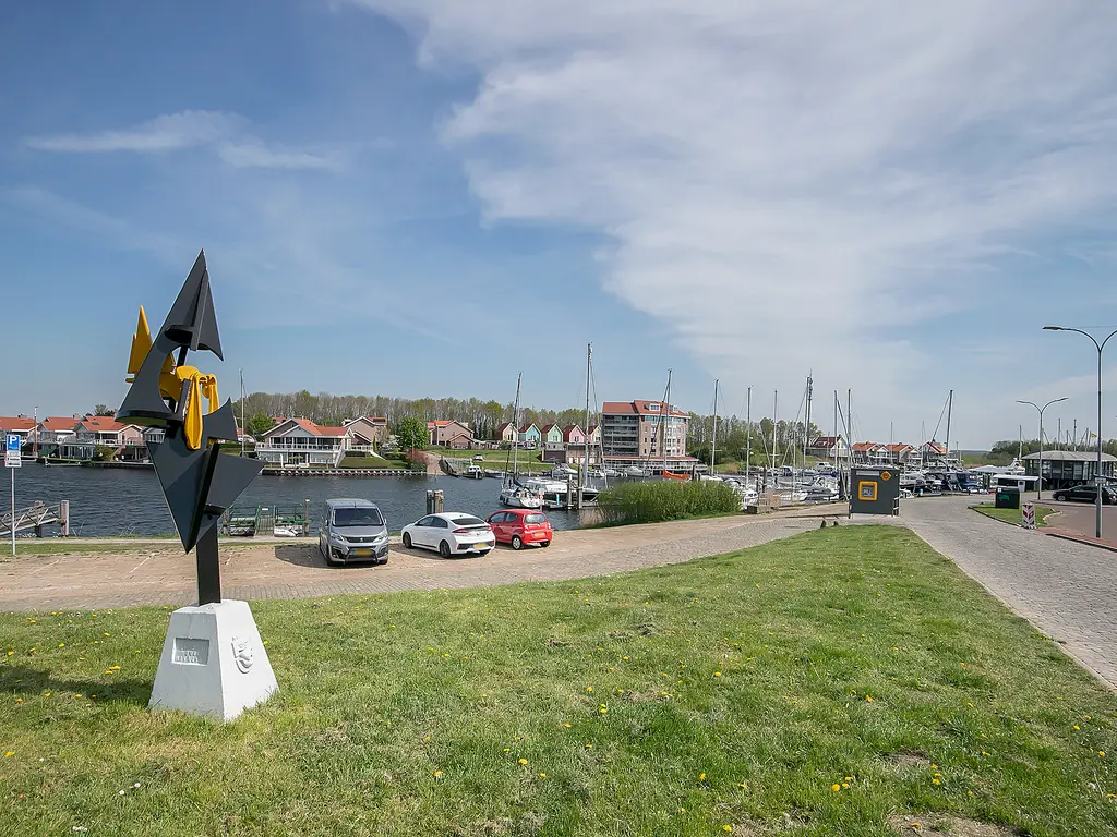 Hoogstraat 5, THOLEN