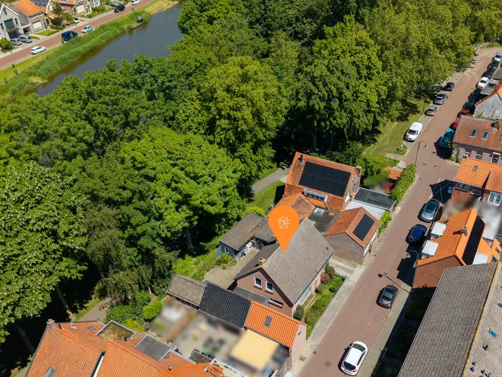 Schuttershof 4, THOLEN