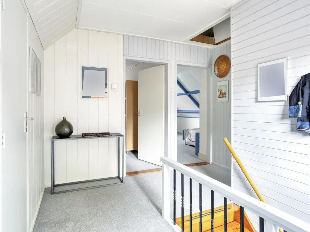 Schuttershof 4, THOLEN