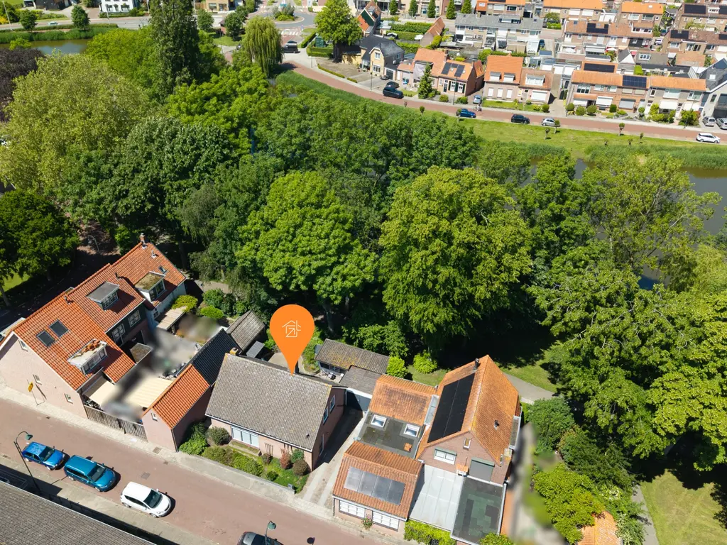 Schuttershof 4, THOLEN