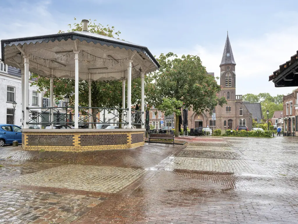 Schuttershof 4, THOLEN